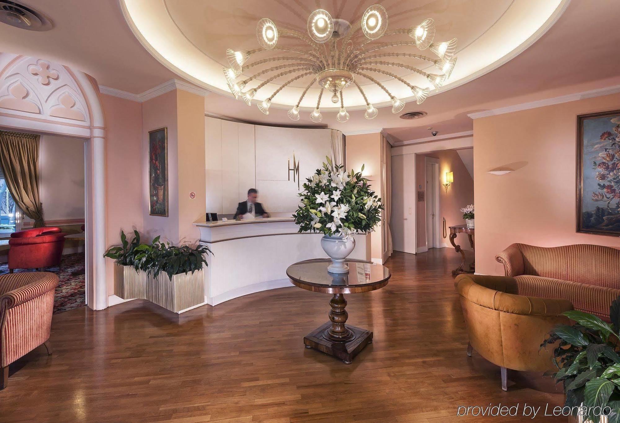 Milton Hotel 4*
